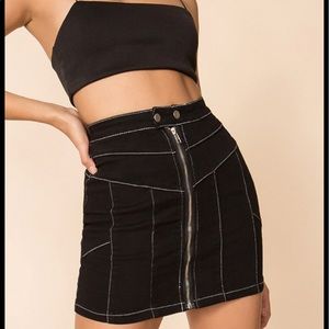 Superdown Rhonda Contrast Stitch Skirt - Black